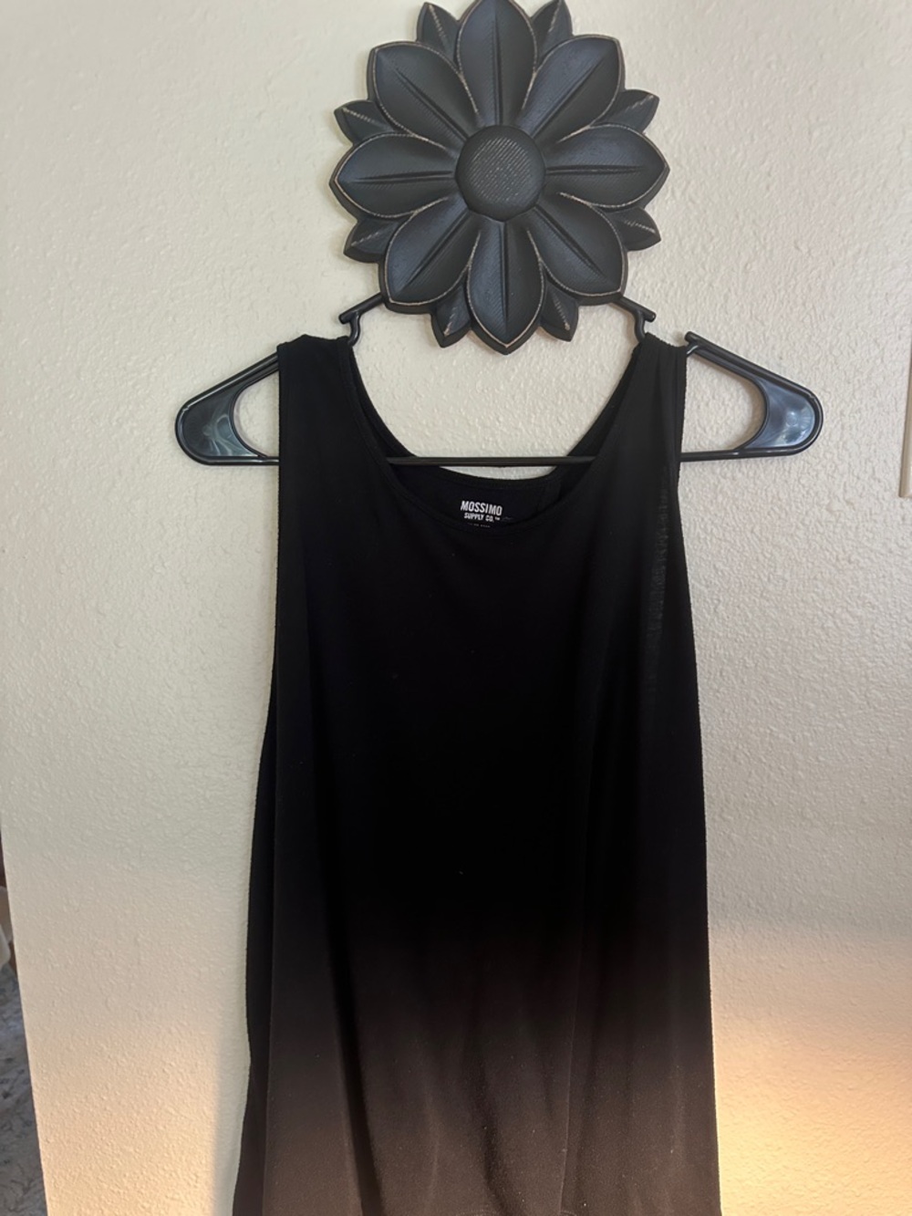Mossimo Supply Co. Black Sleeveless Scoop Neck Tank Top